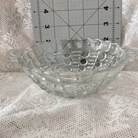 Vintage Anchor Hocking Glass Bowl   Circa 1950s. Circle and Bars design. - Picture 5 of 5